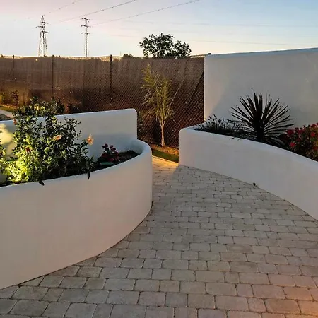 Viviendas Turisticas El Moral Holiday home *