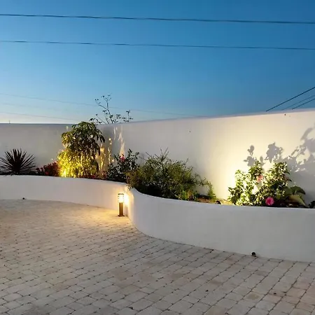 Viviendas Turisticas El Moral Holiday home